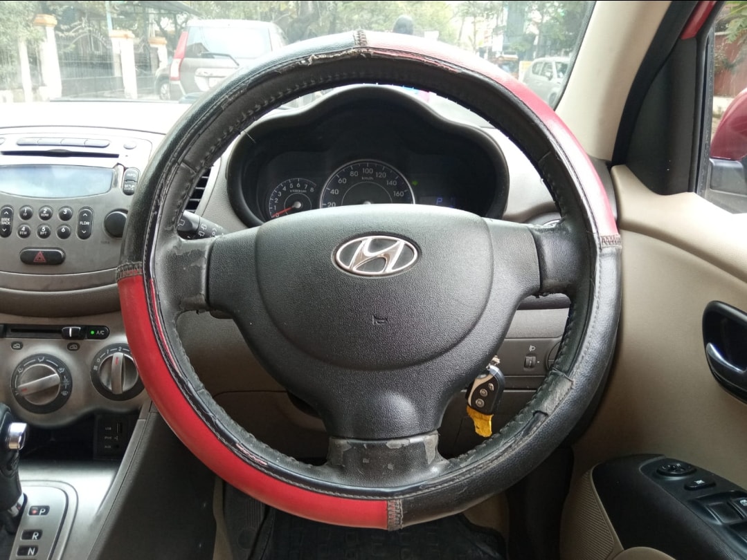 i10 image 12 i10 image 12