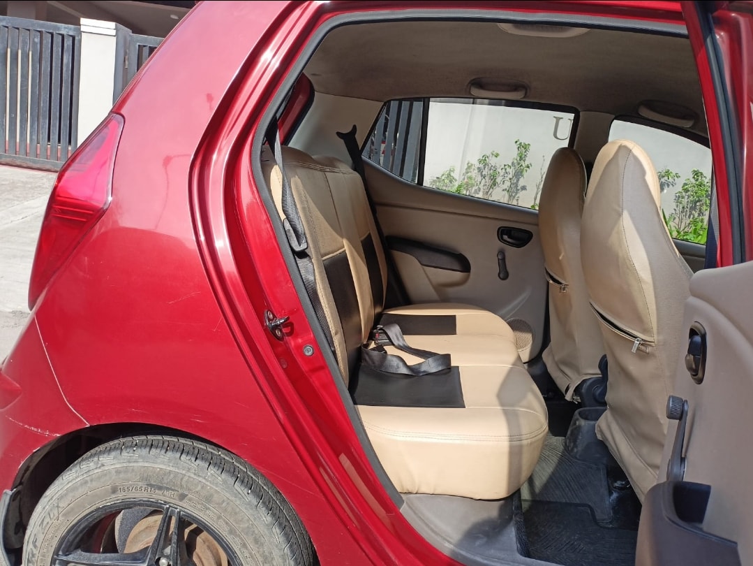 i10 image 11 i10 image 11