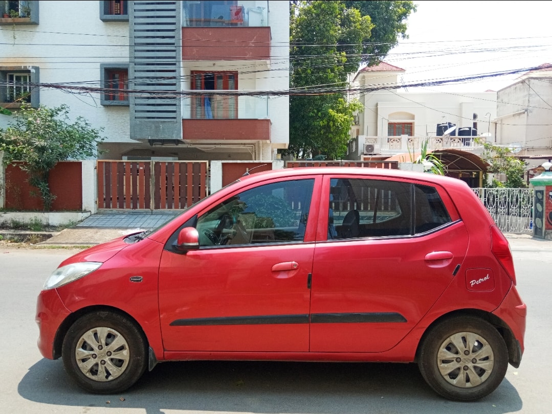 i10 image 2 i10 image 2