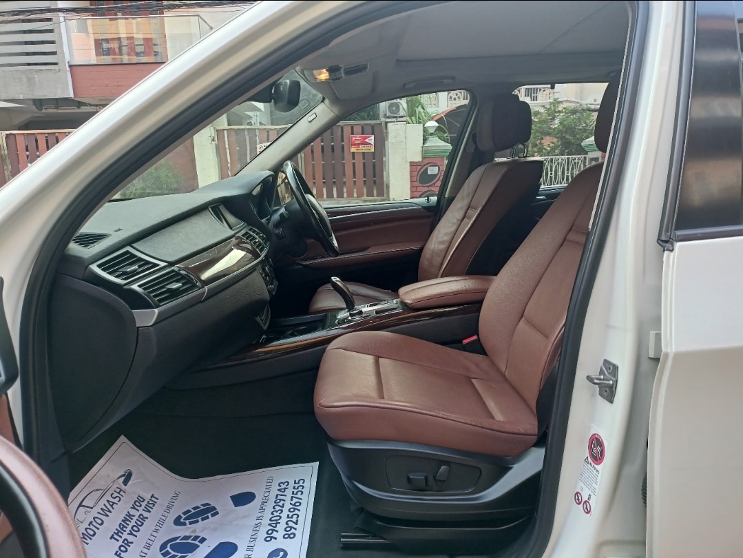 X5 image 16 X5 image 16