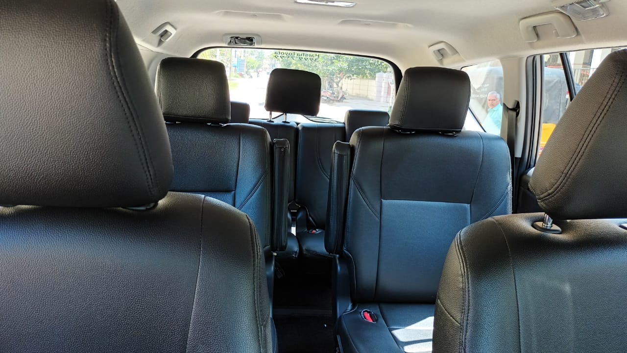 Innova Crysta image 5 Innova Crysta image 5