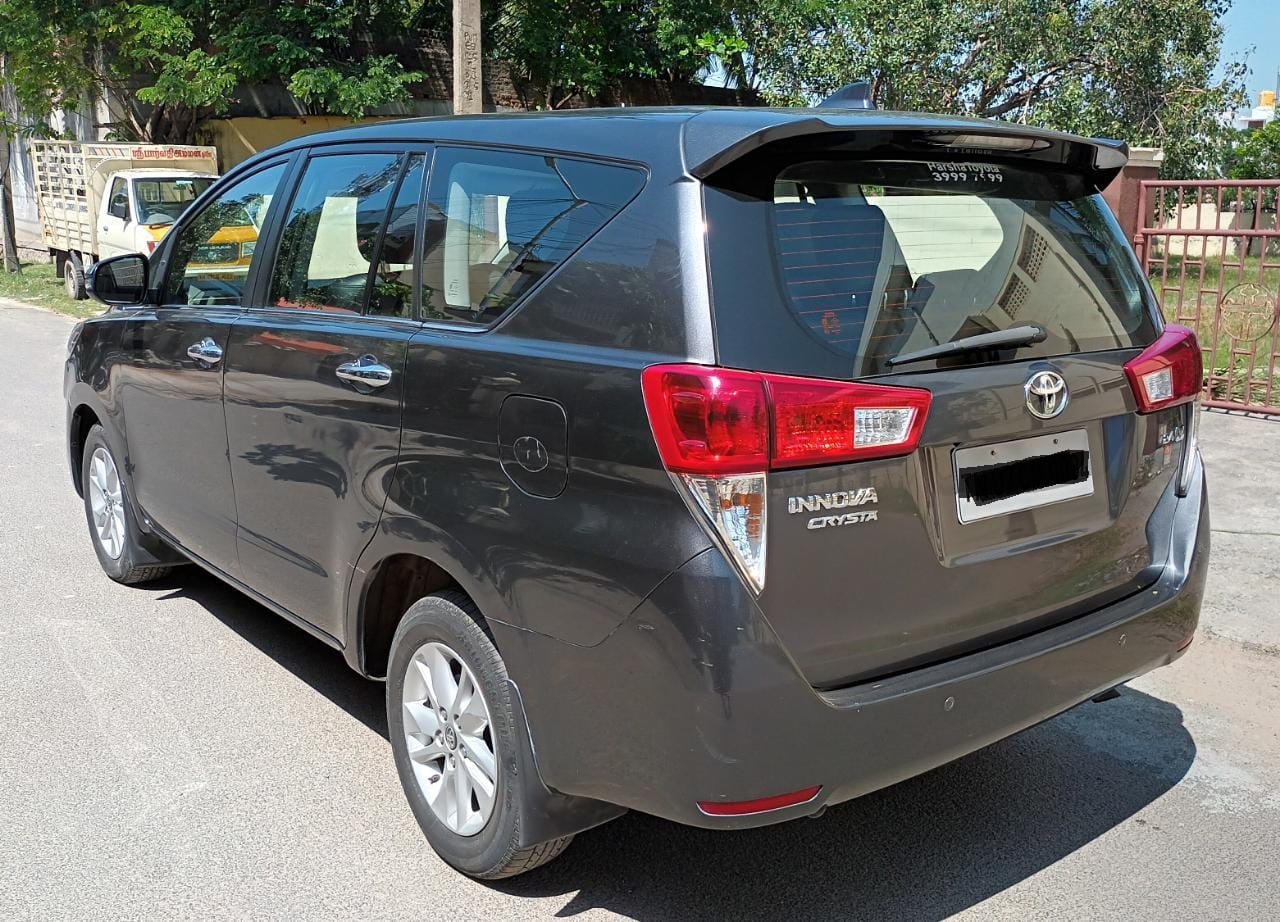 Innova Crysta image 6 Innova Crysta image 6