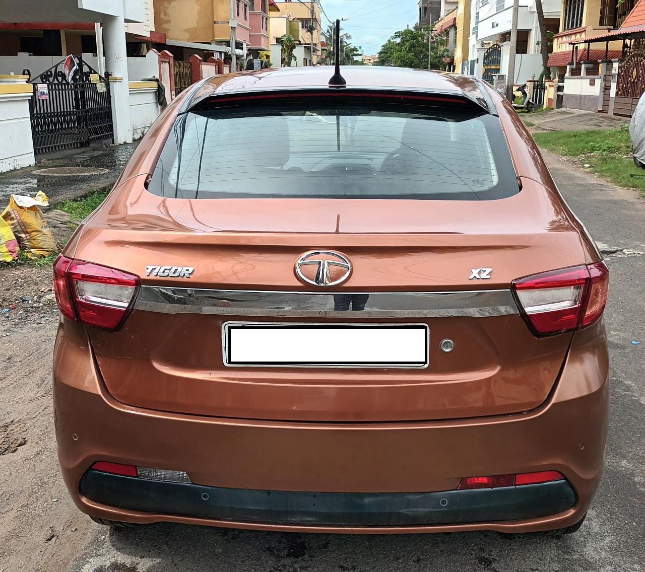 Tigor image 2 Tigor image 2