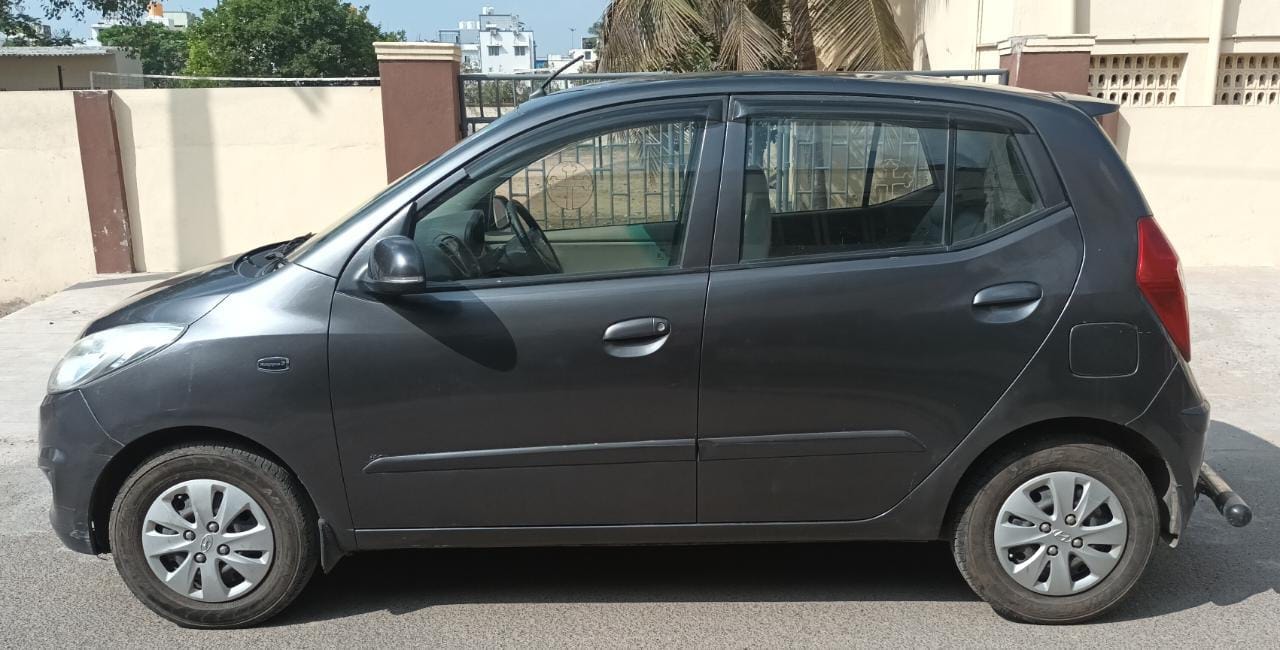 i10 image 2 i10 image 2