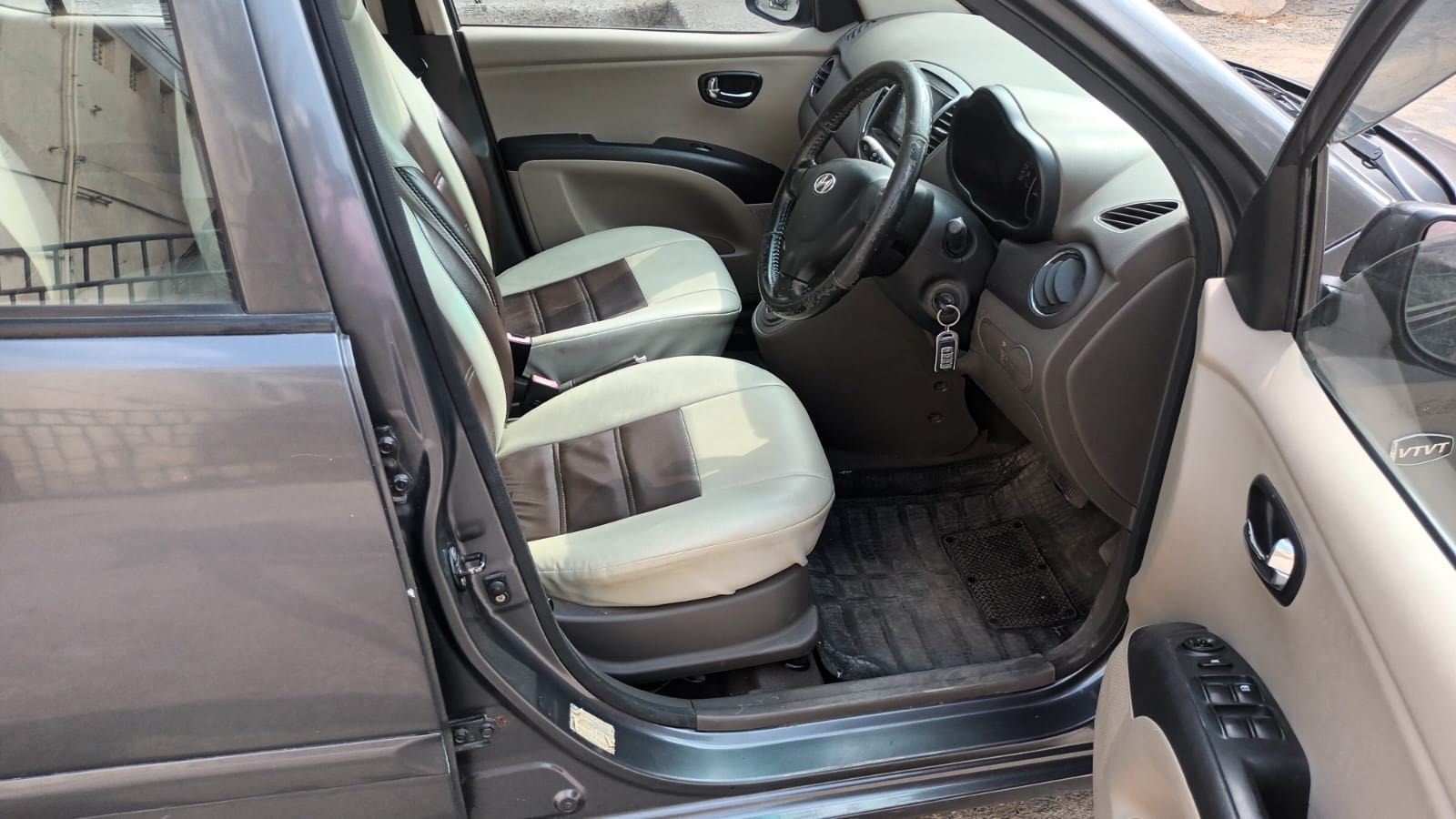 i10 image 5 i10 image 5