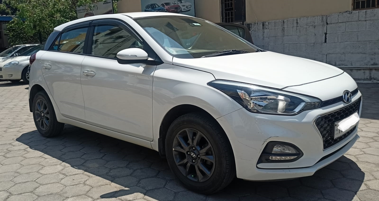 Elite i20 image 10 Elite i20 image 10