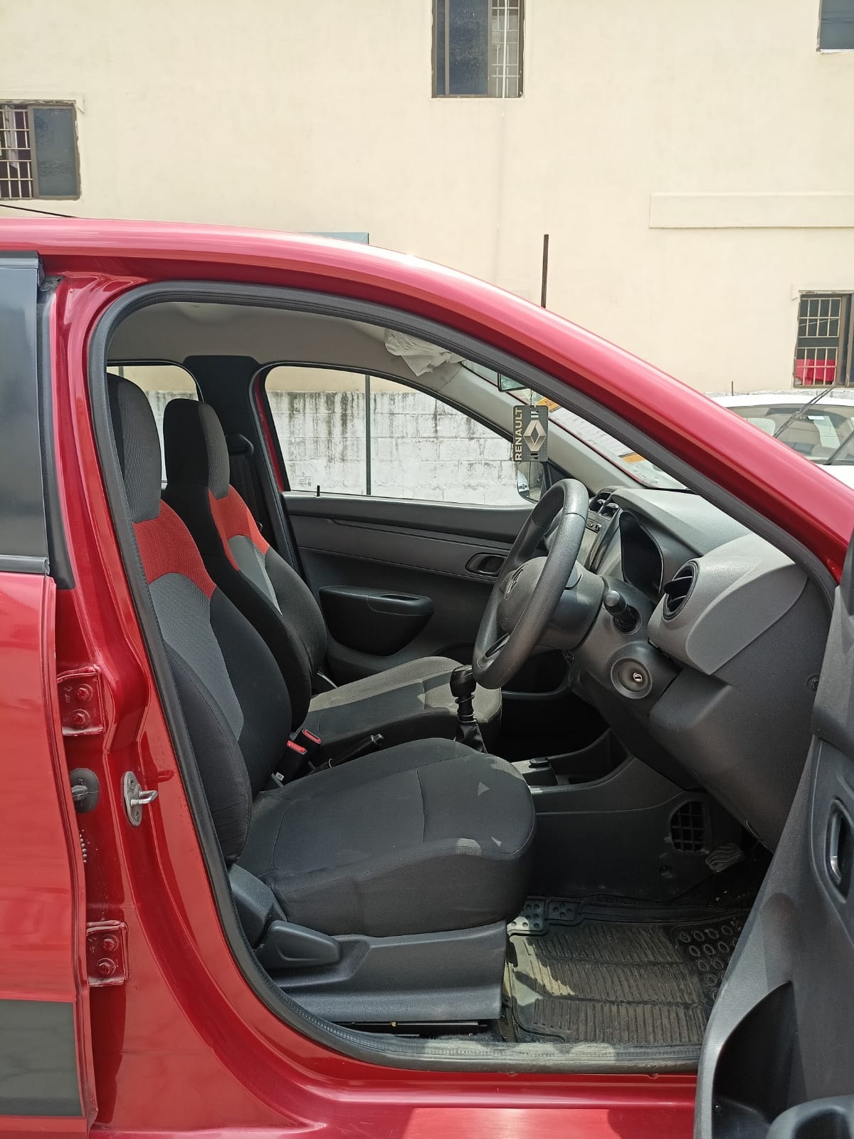 Kwid image 7 Kwid image 7