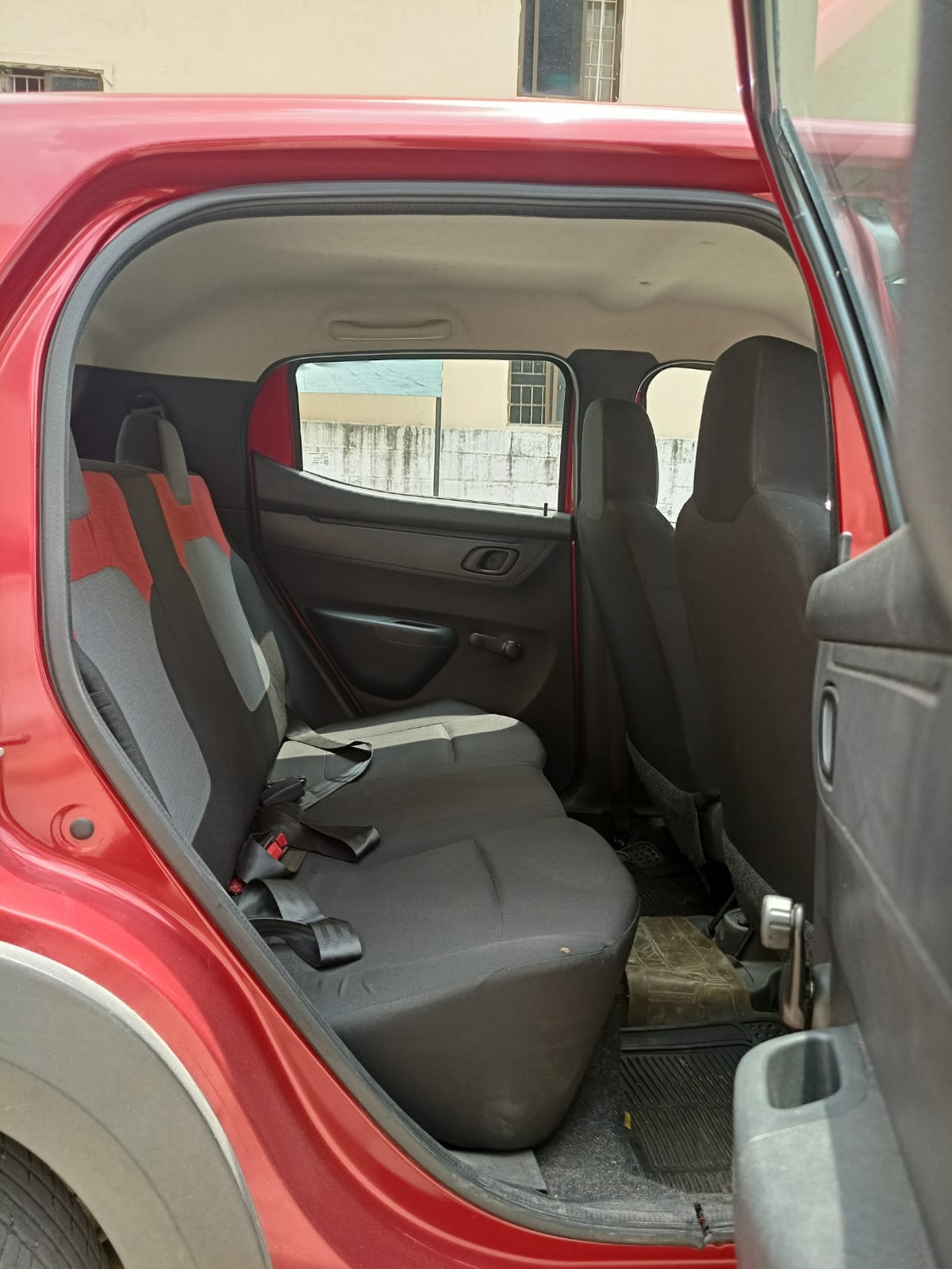 Kwid image 5 Kwid image 5