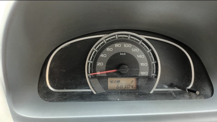 Alto 800 image 8 Alto 800 image 8