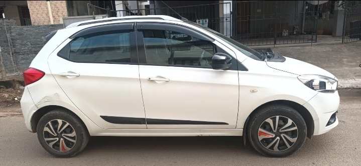 Tiago image 5 Tiago image 5