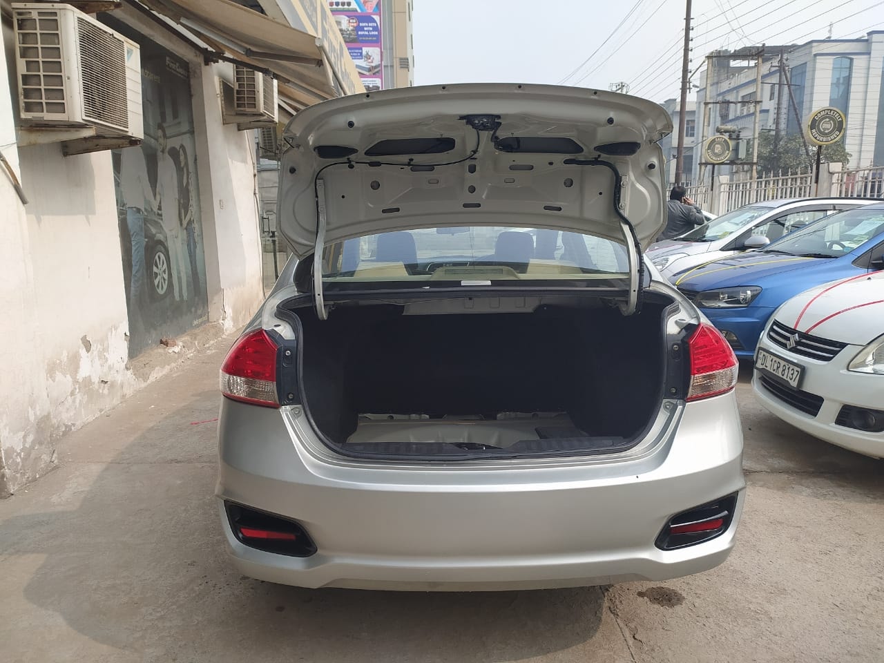 Ciaz image 16 Ciaz image 16