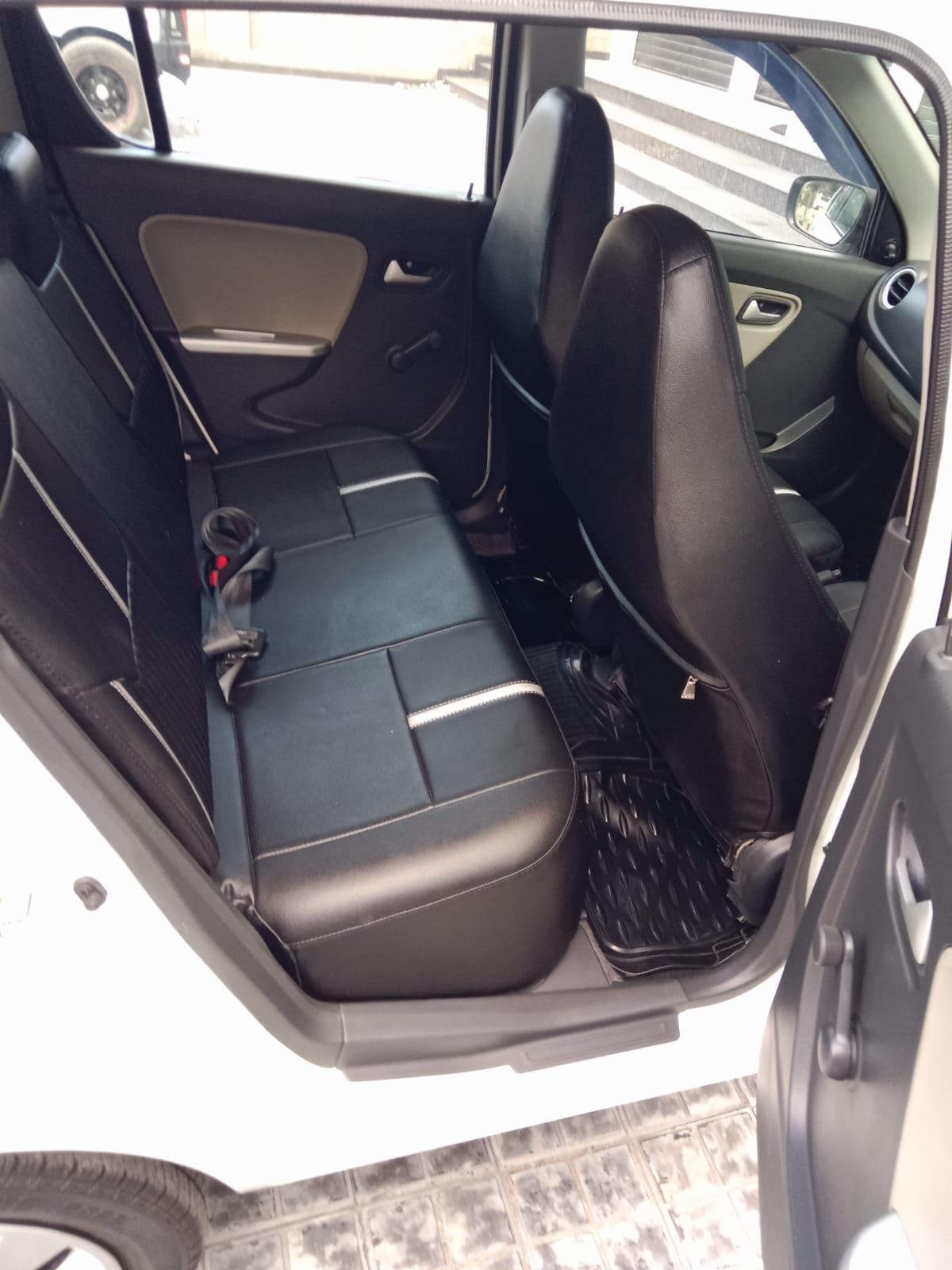 Alto K10 image 2 Alto K10 image 2