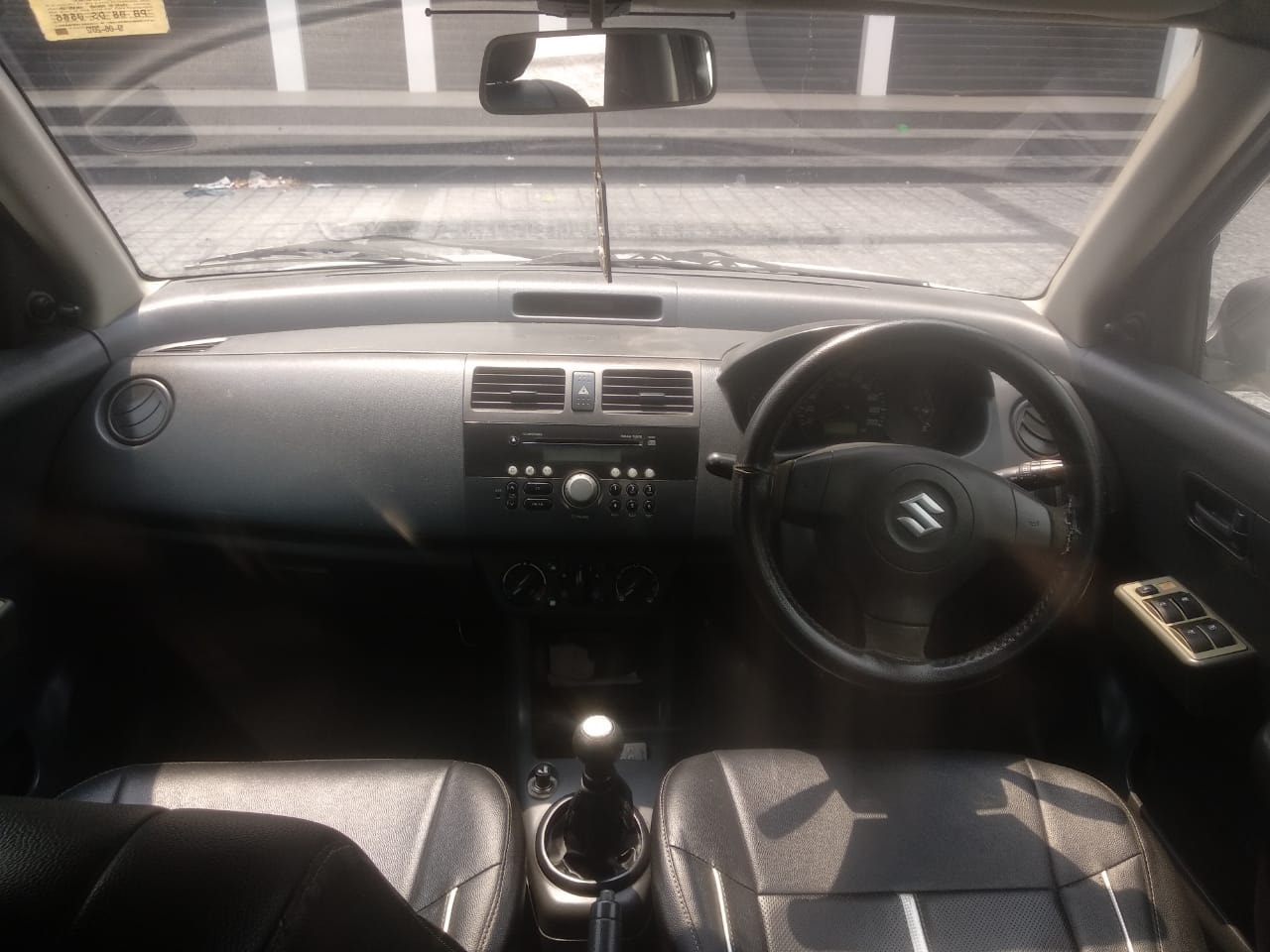 Swift DZire image 12 Swift DZire image 12