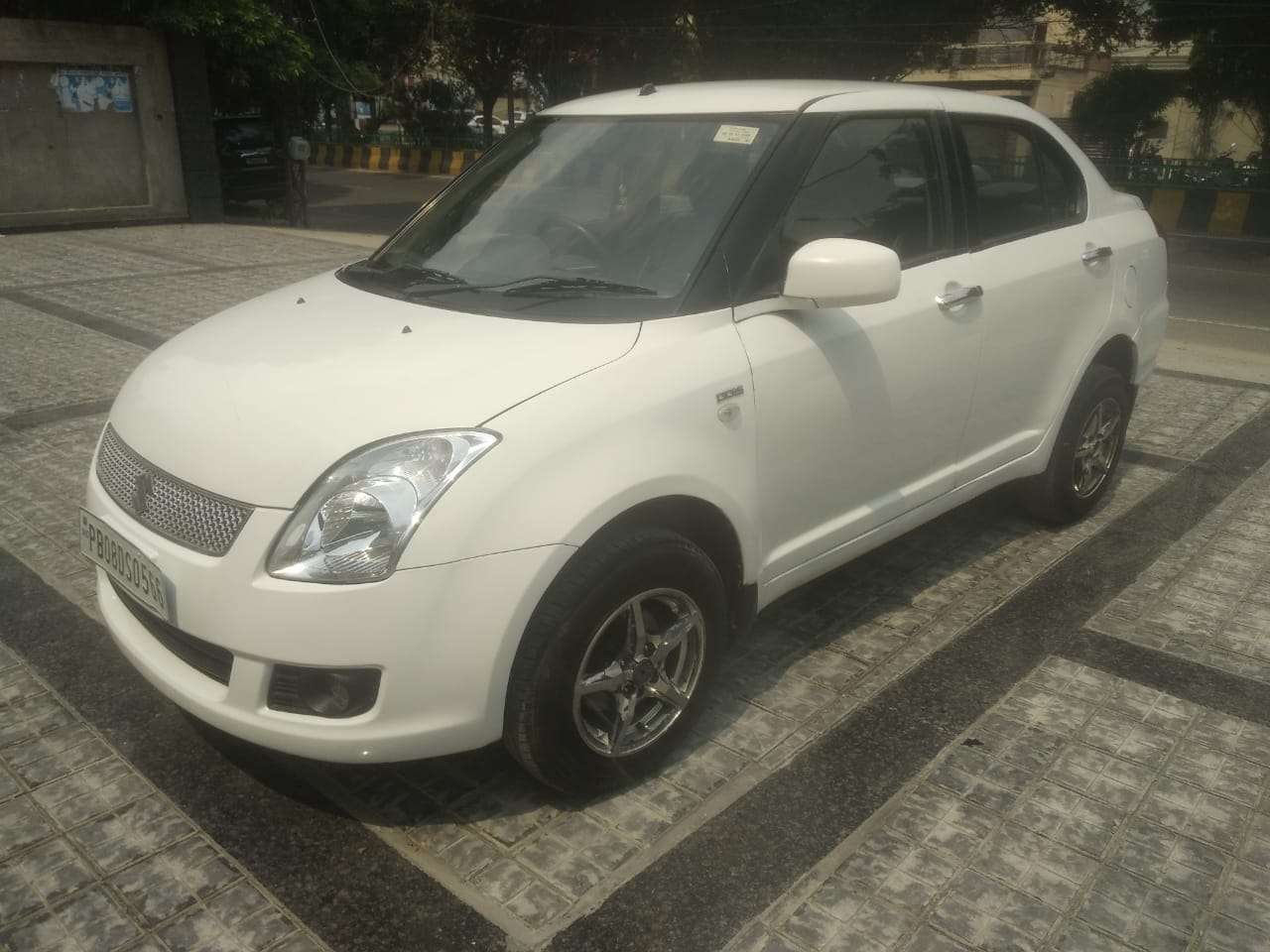 Swift DZire image 4 Swift DZire image 4