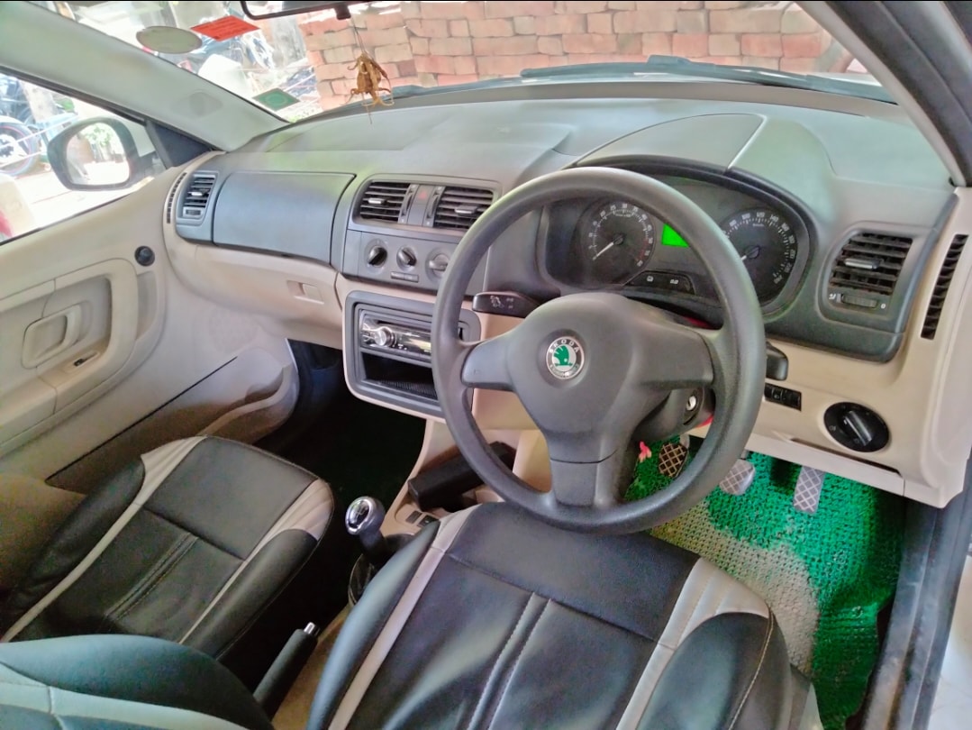 Fabia image 2 Fabia image 2