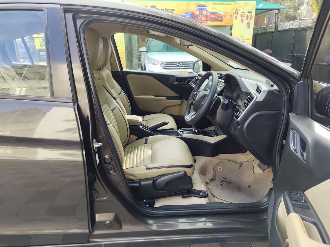 2018 Honda City V CVT Petrol Front Seats 
