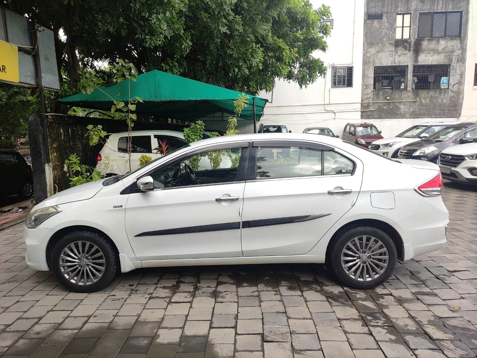 Ciaz image 4 Ciaz image 4