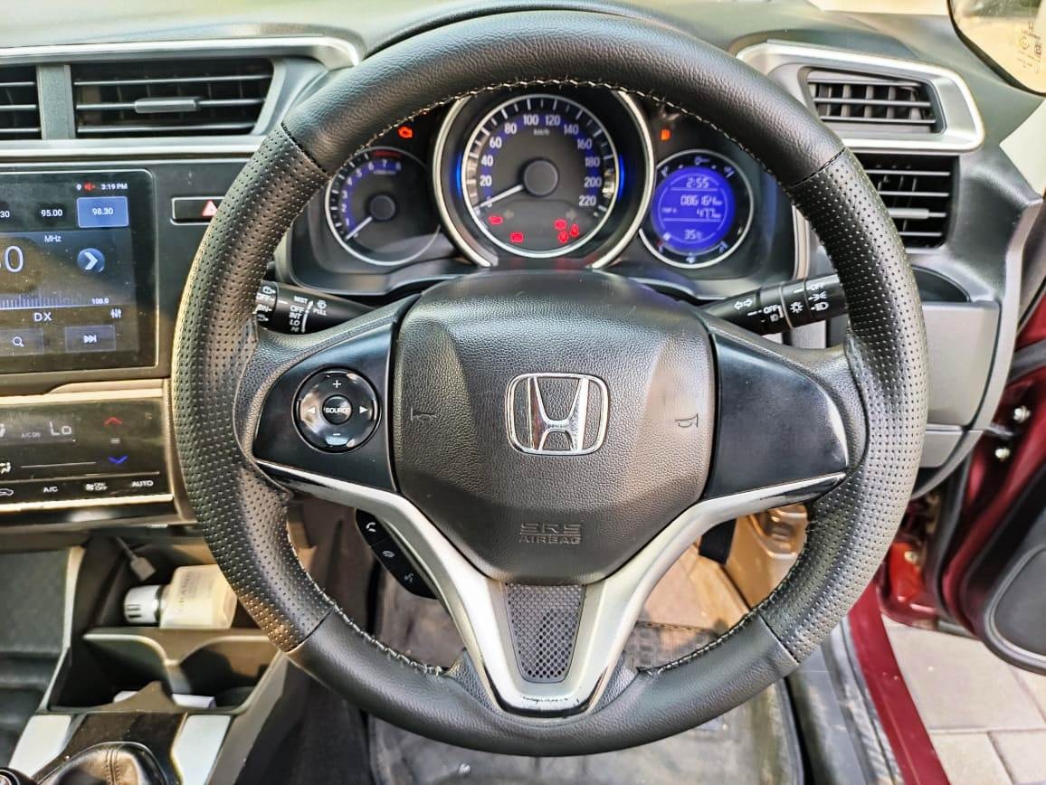 WR-V image 11 WR-V image 11