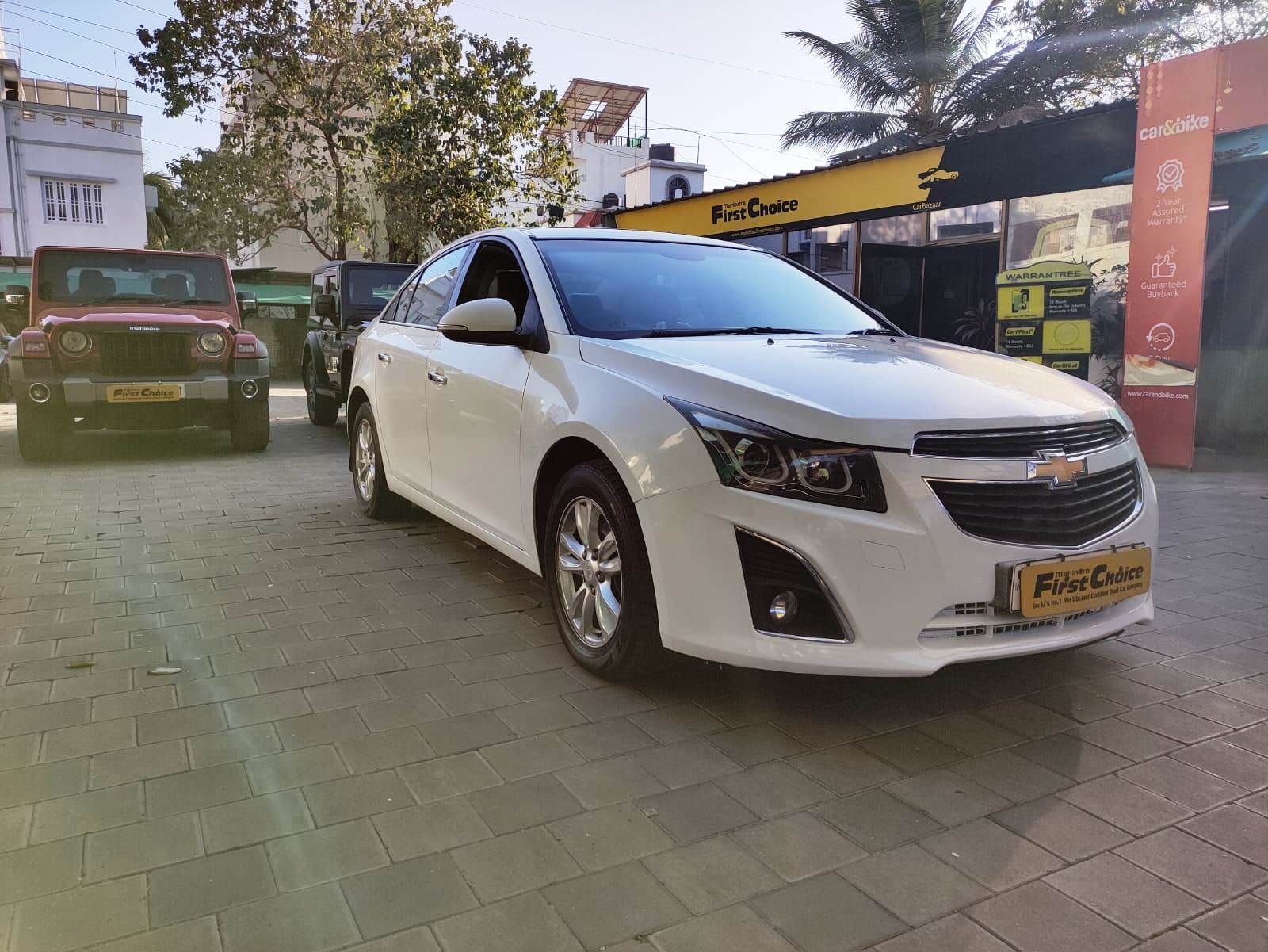 Cruze image 7 Cruze image 7