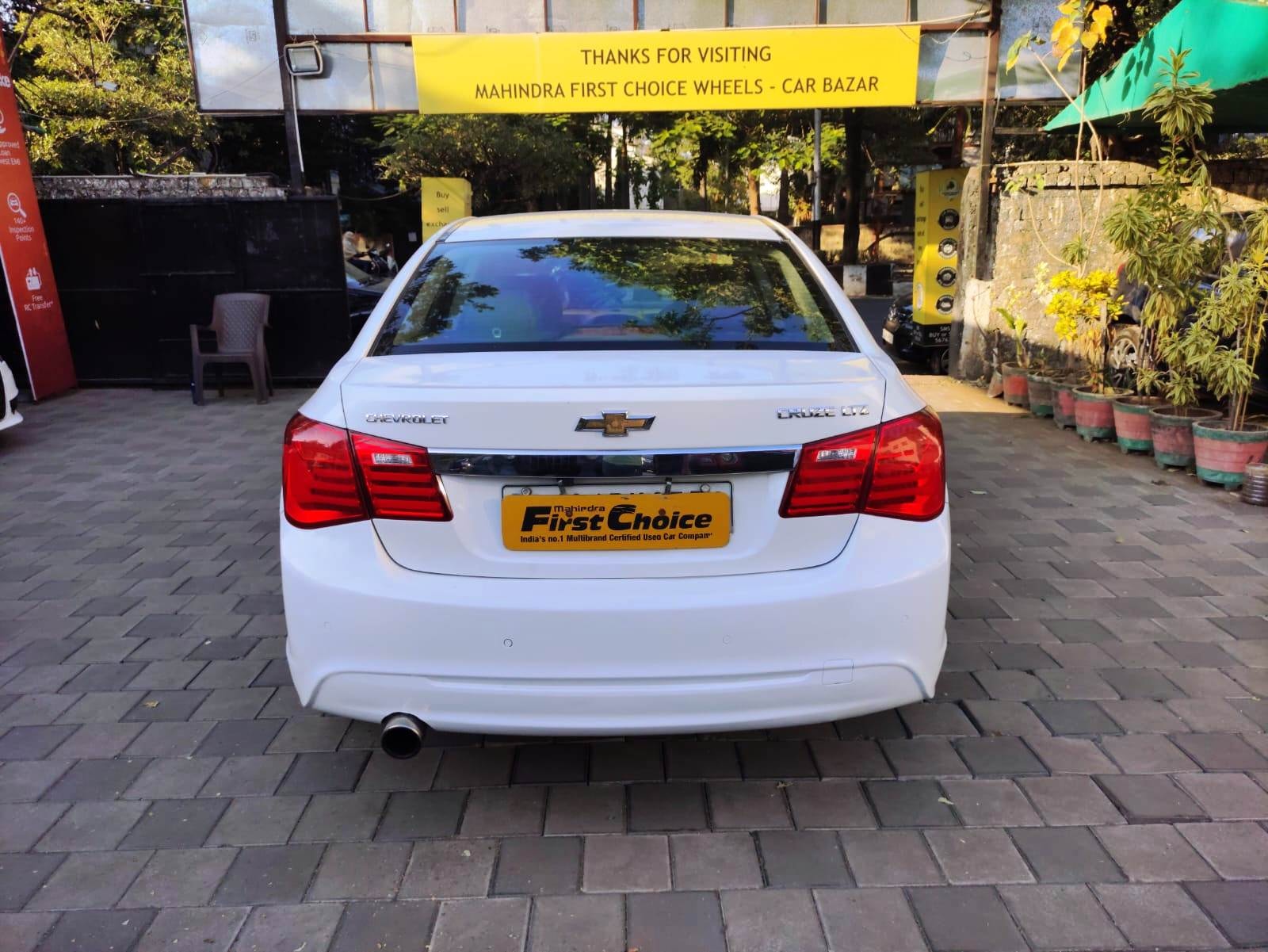 Cruze image 4 Cruze image 4