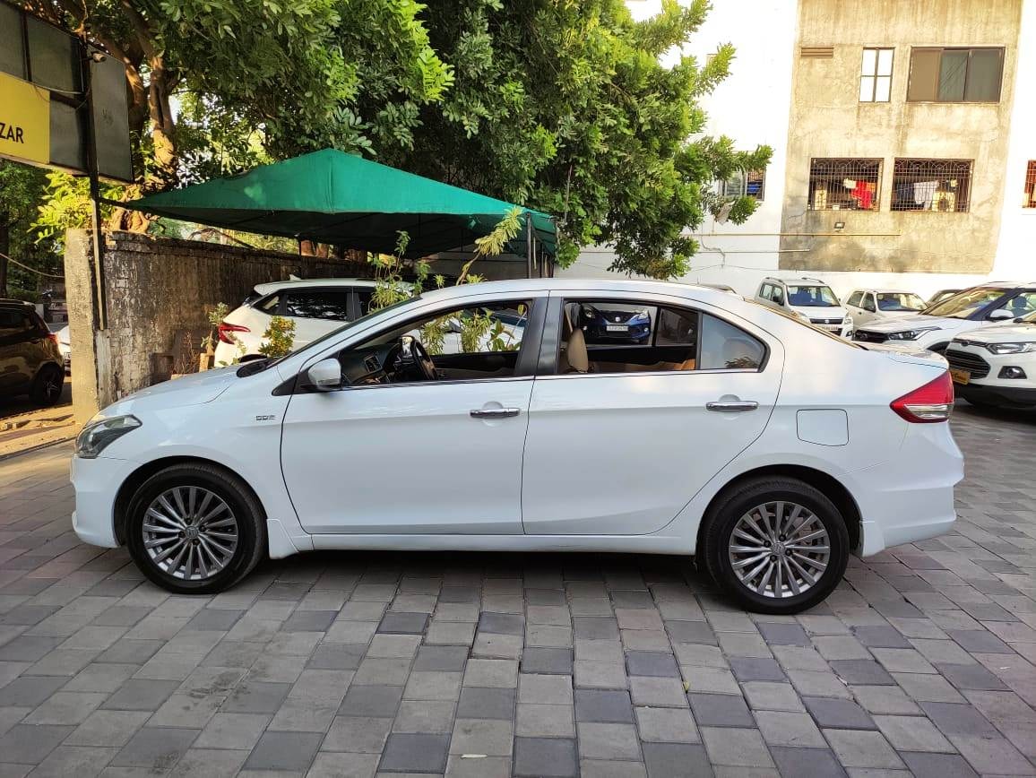 Ciaz image 2 Ciaz image 2