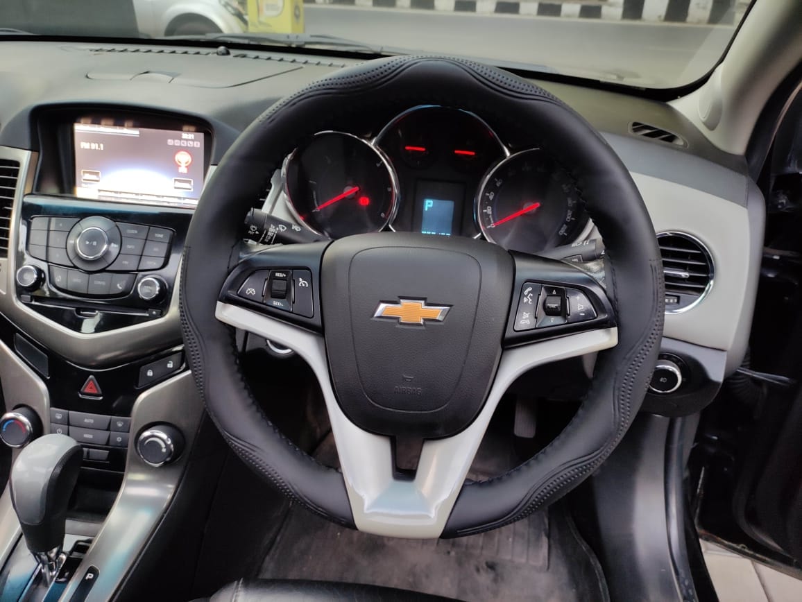 Cruze image 10 Cruze image 10