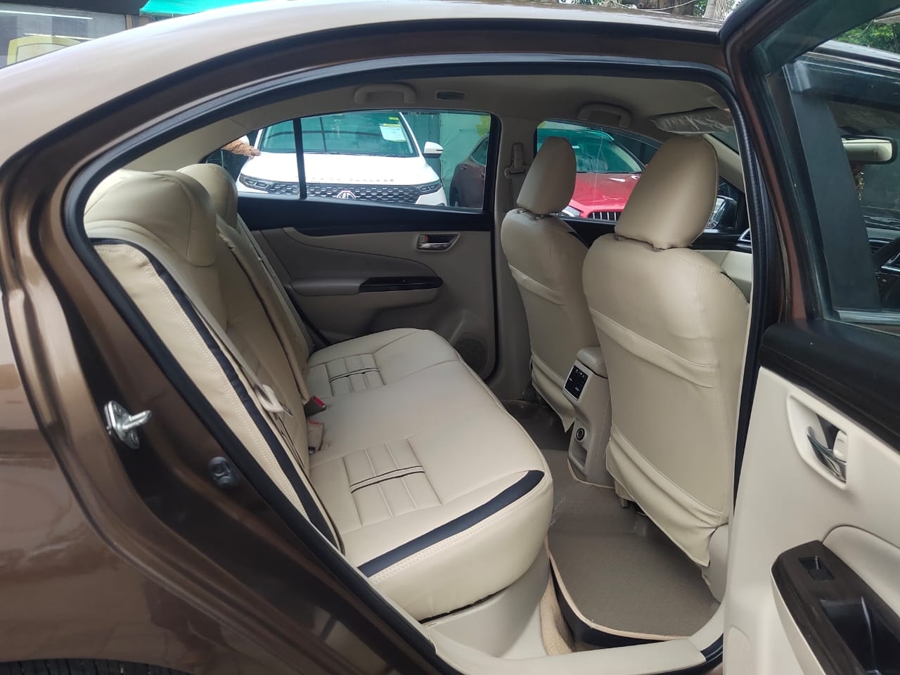 Ciaz image 13 Ciaz image 13