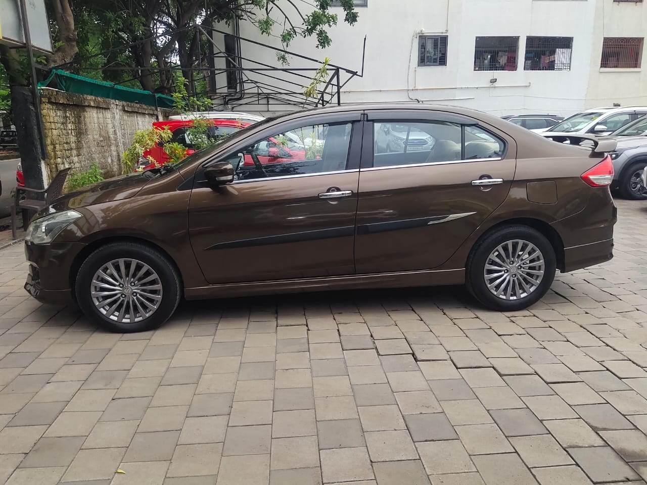 Ciaz image 2 Ciaz image 2