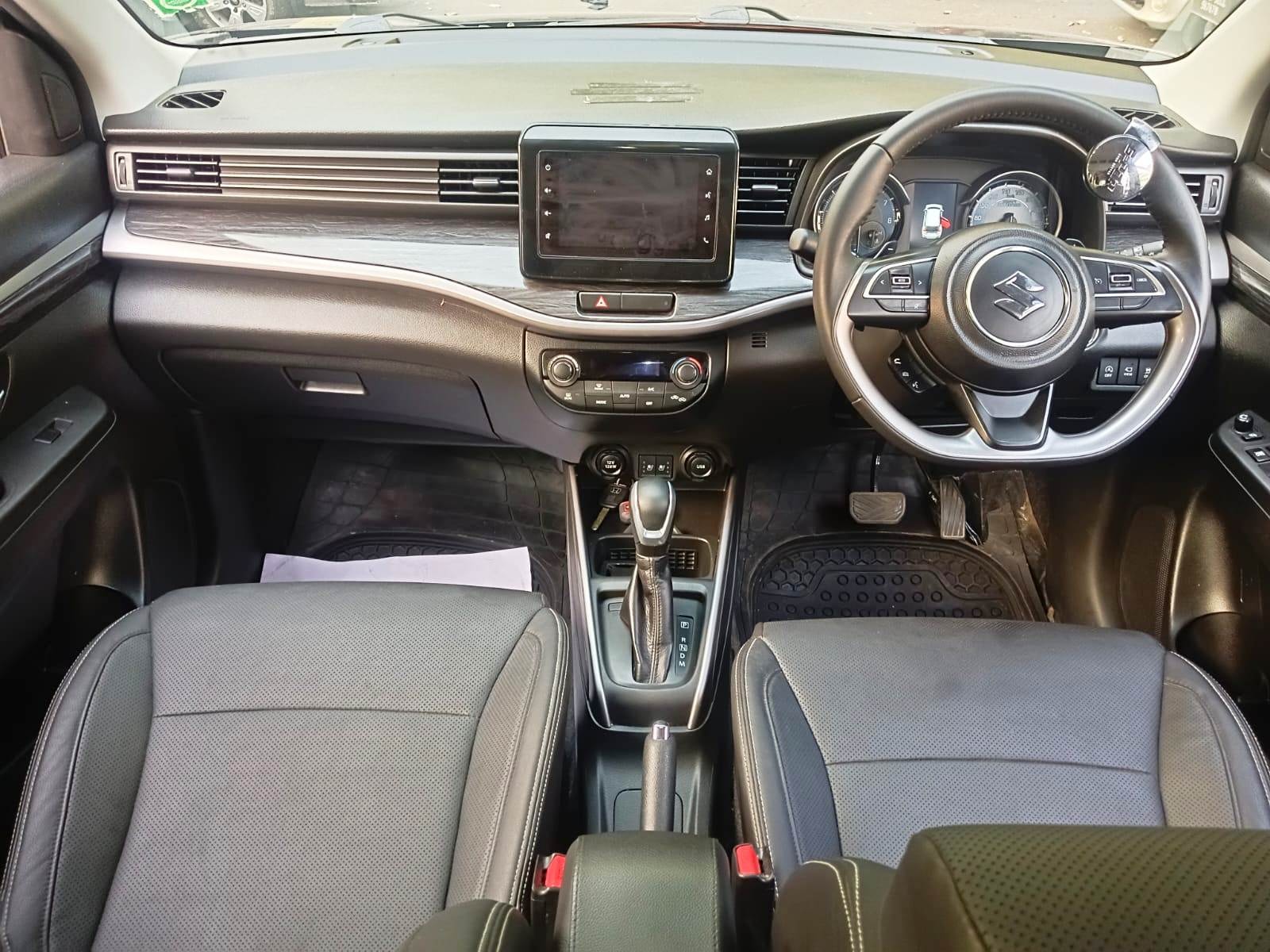 XL6 image 10 XL6 image 10