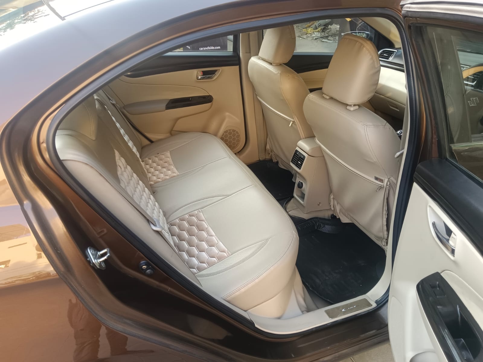 Ciaz image 13 Ciaz image 13