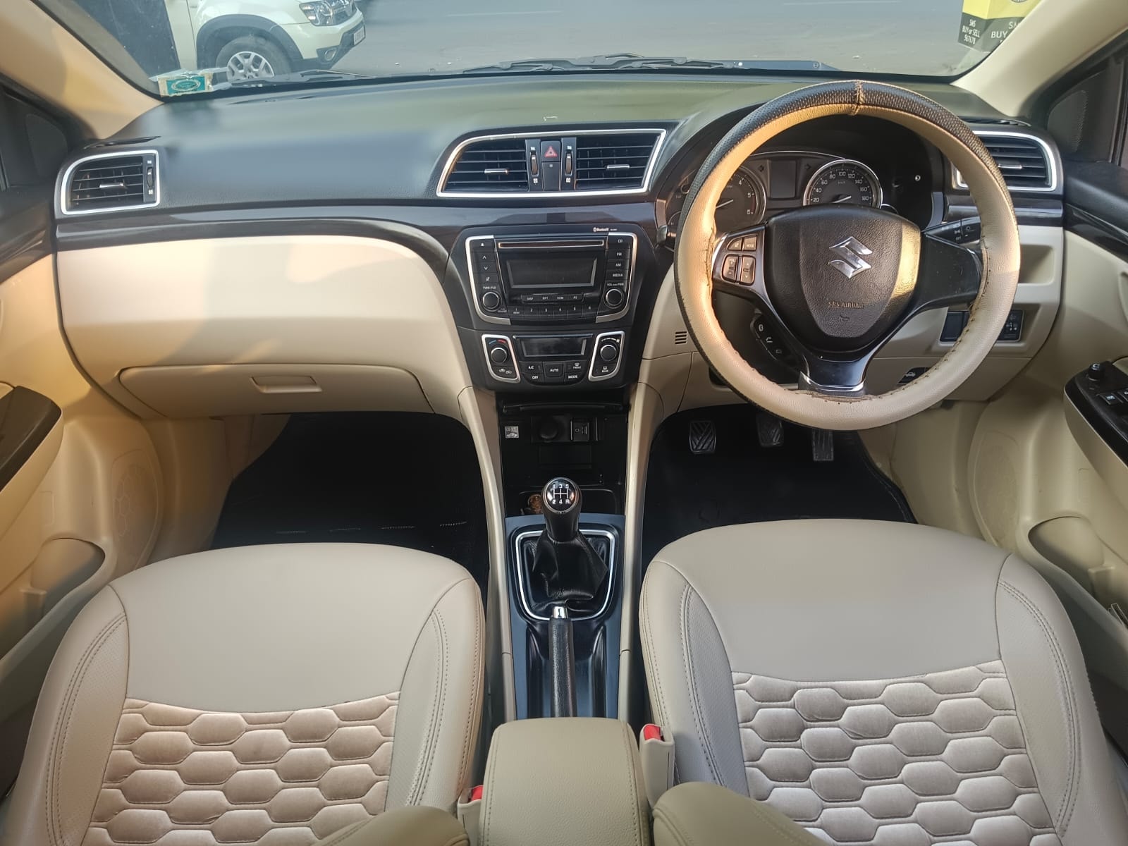 Ciaz image 10 Ciaz image 10