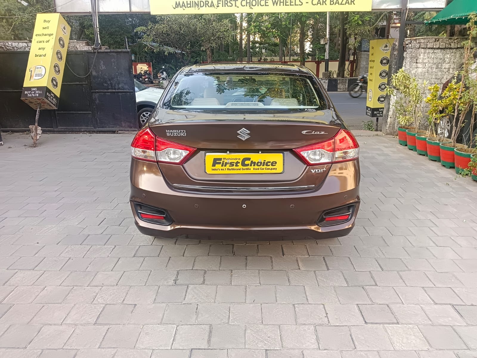 Ciaz image 4 Ciaz image 4