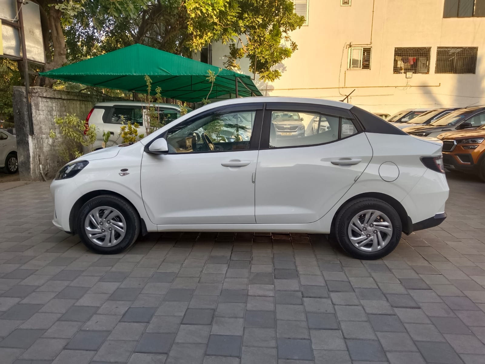 Aura image 2 Aura image 2