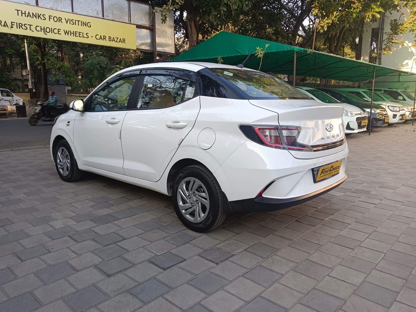 Aura image 3 Aura image 3