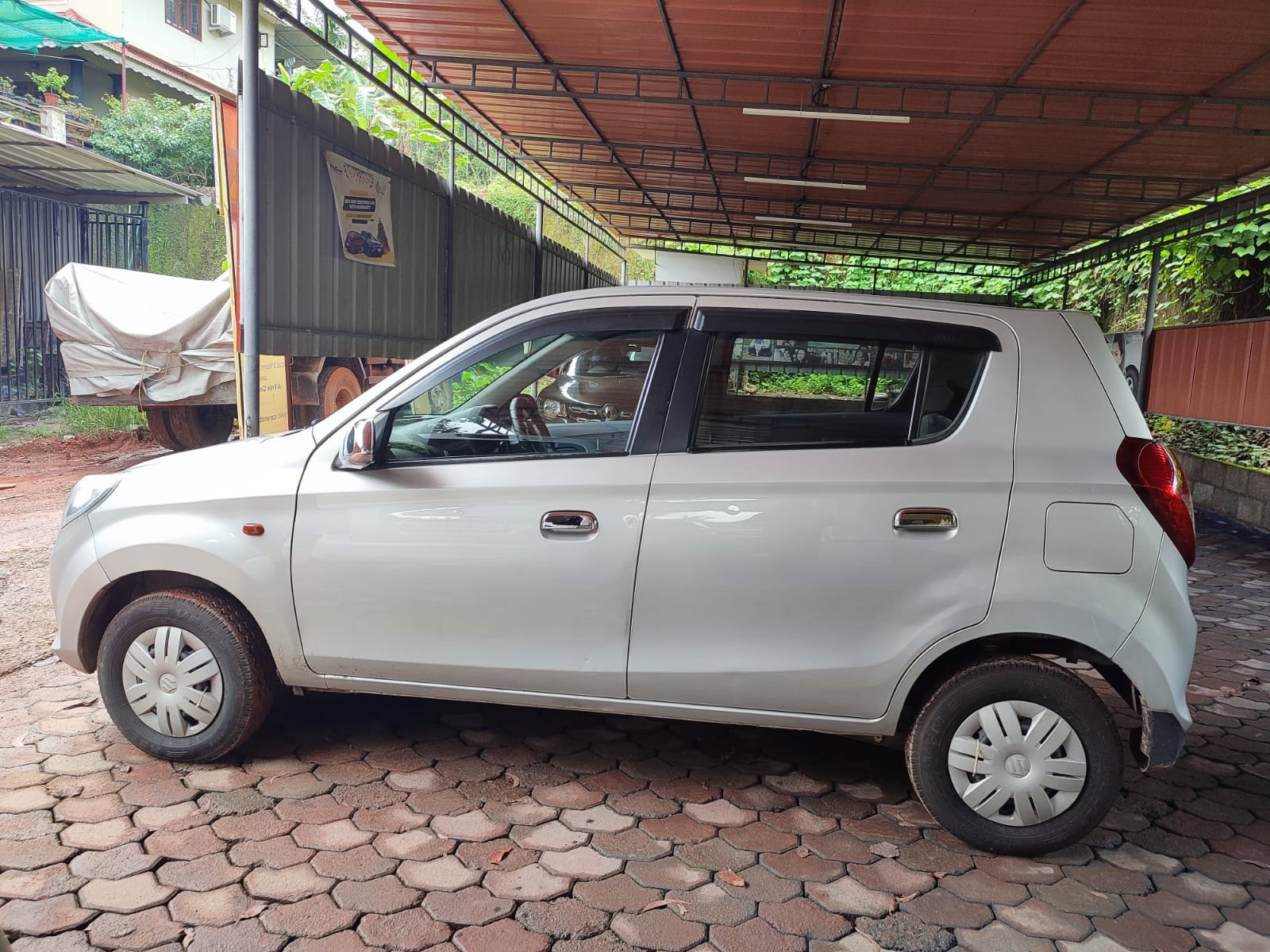 Alto 800 image 4 Alto 800 image 4