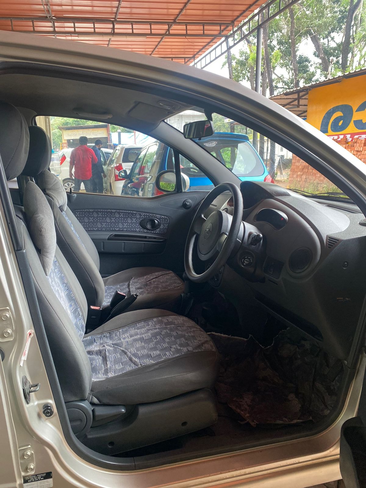 Spark image 8 Spark image 8