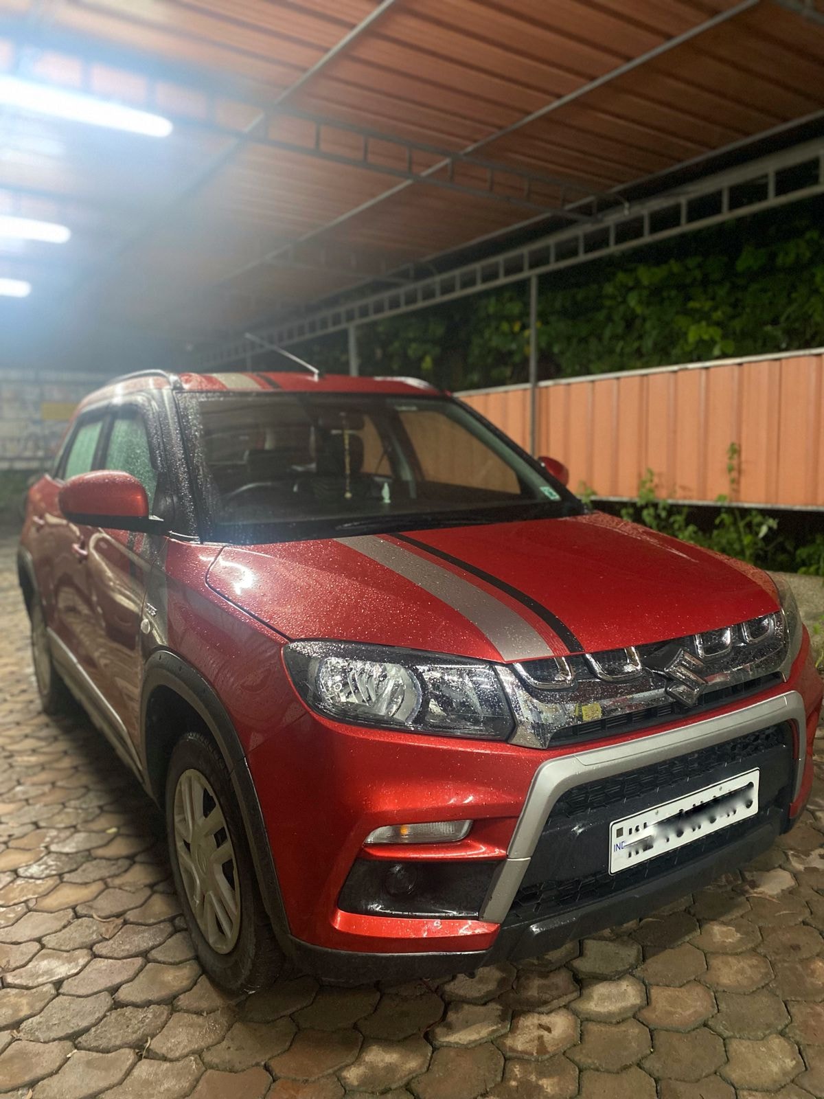 Vitara Brezza image 1 Vitara Brezza image 1