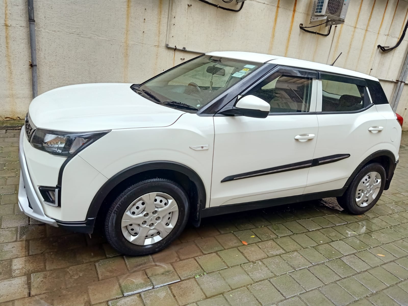 XUV300 image 7 XUV300 image 7