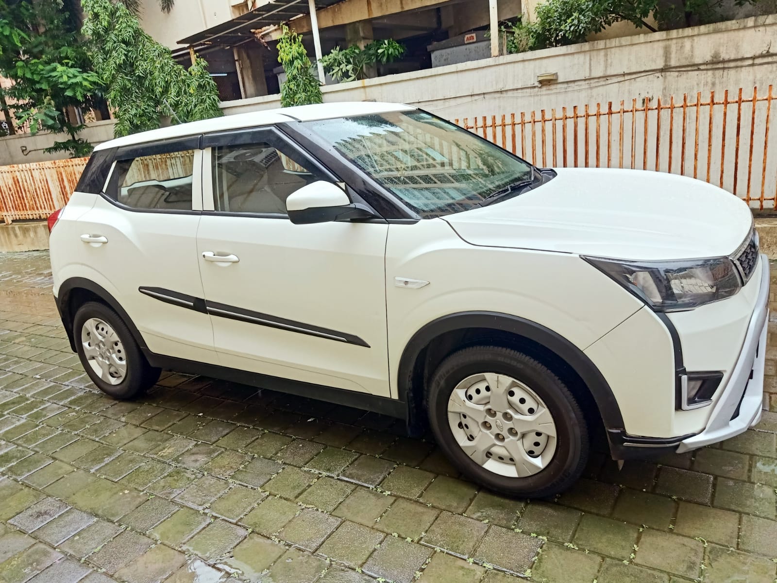 XUV300 image 11 XUV300 image 11