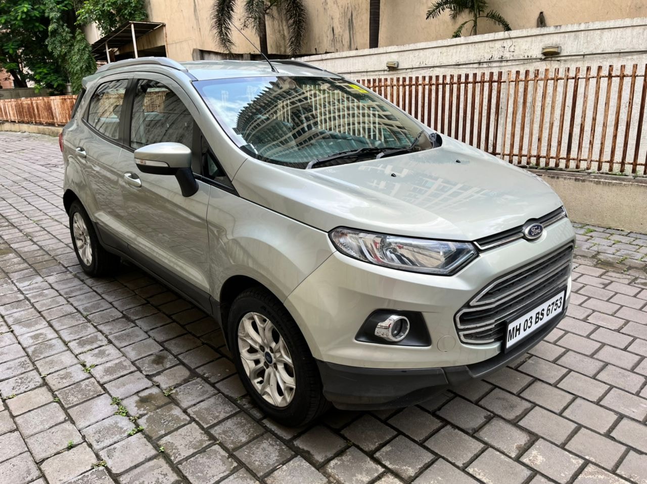 EcoSport image 2 EcoSport image 2