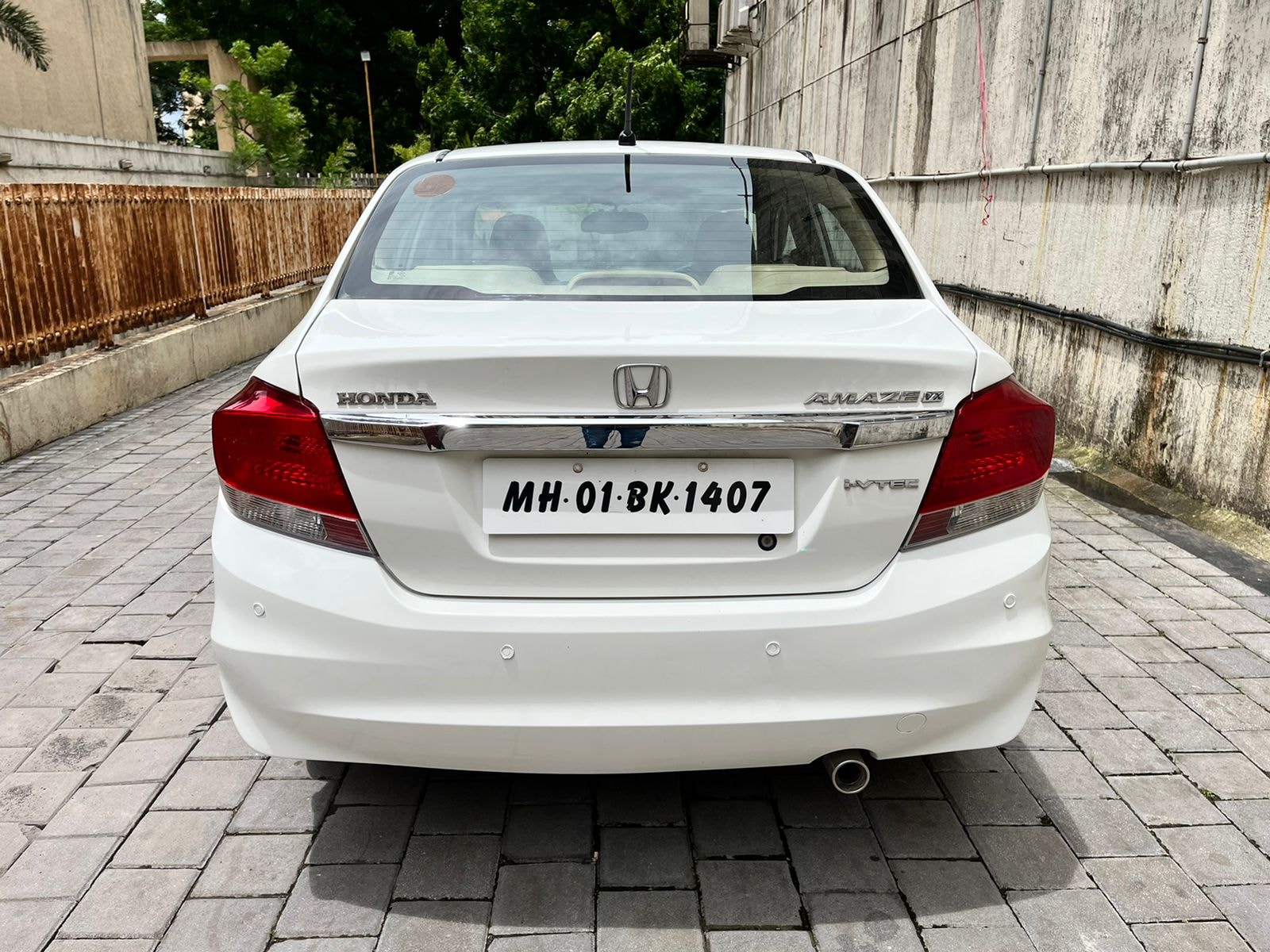 Amaze image 4 Amaze image 4