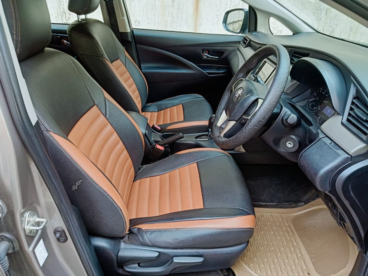 Innova Crysta image 11 Innova Crysta image 11