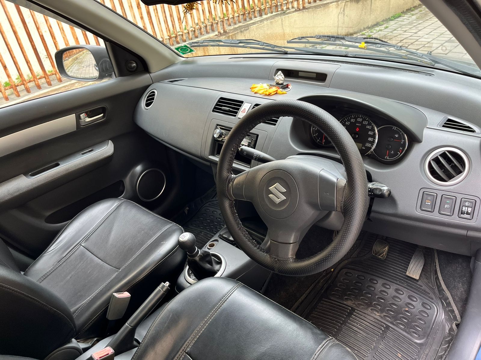 Swift DZire image 11 Swift DZire image 11