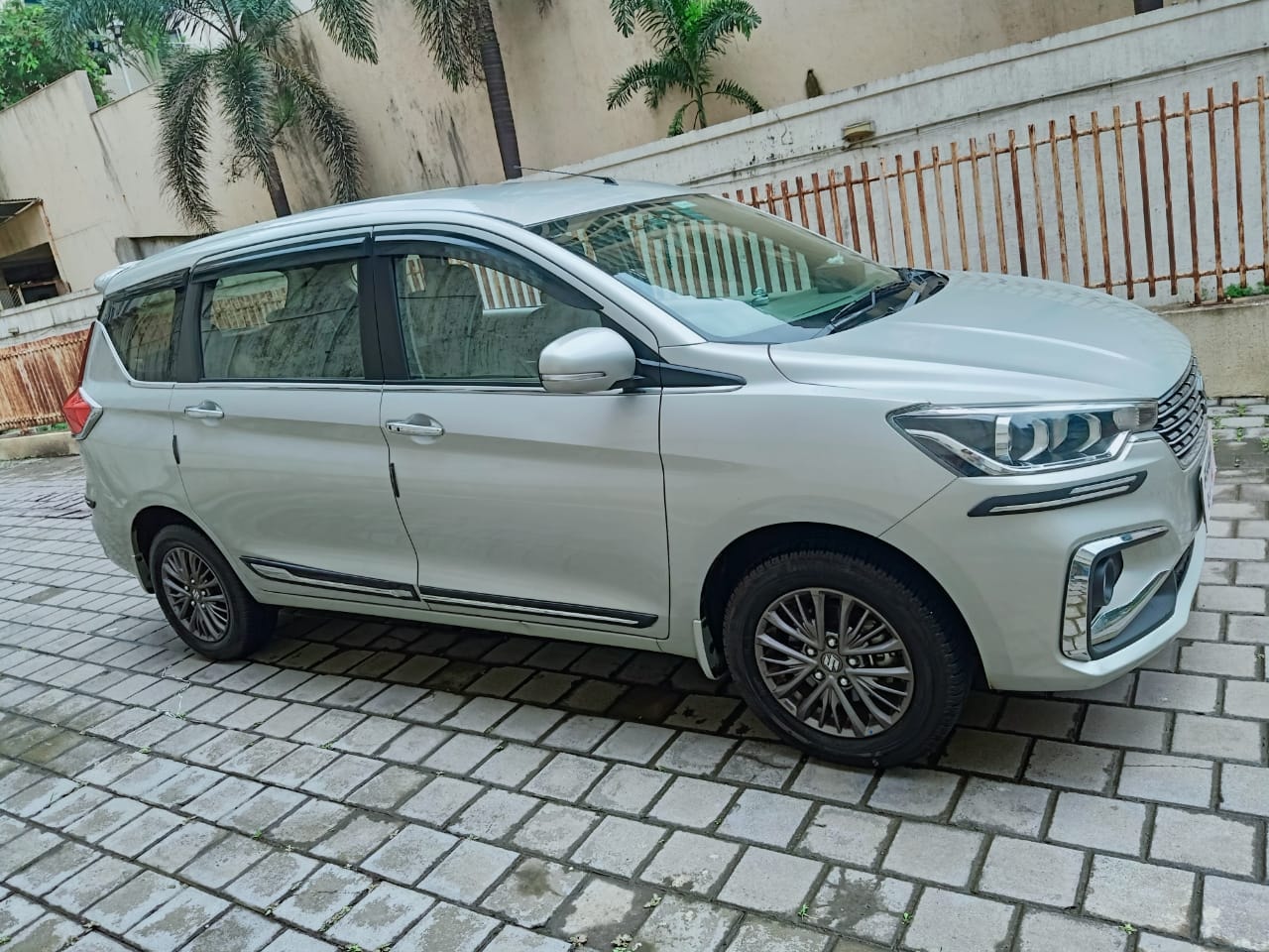 Ertiga image 7 Ertiga image 7