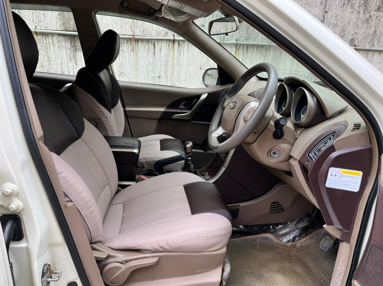 XUV500 image 11 XUV500 image 11