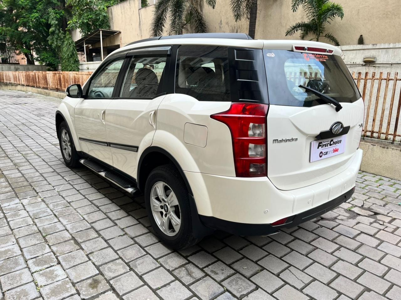 XUV500 image 4 XUV500 image 4