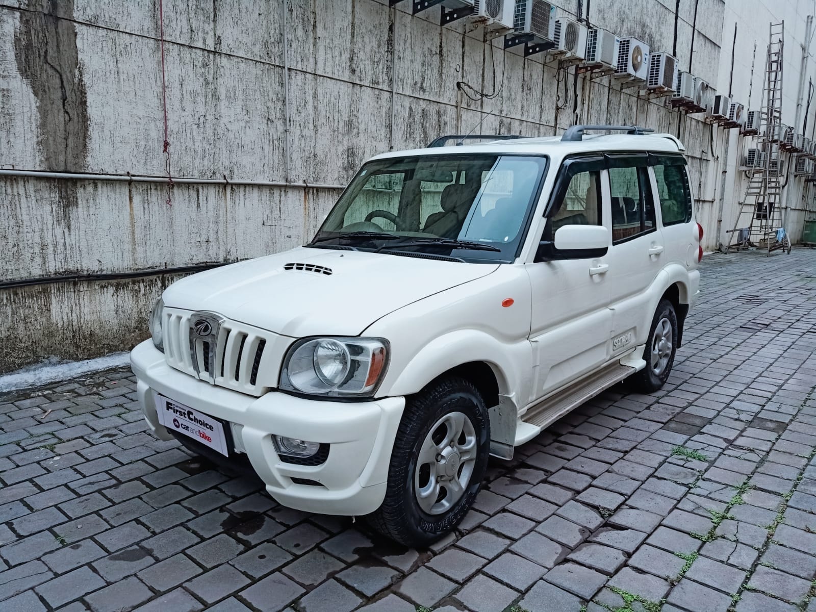 Scorpio image 1 Scorpio image 1