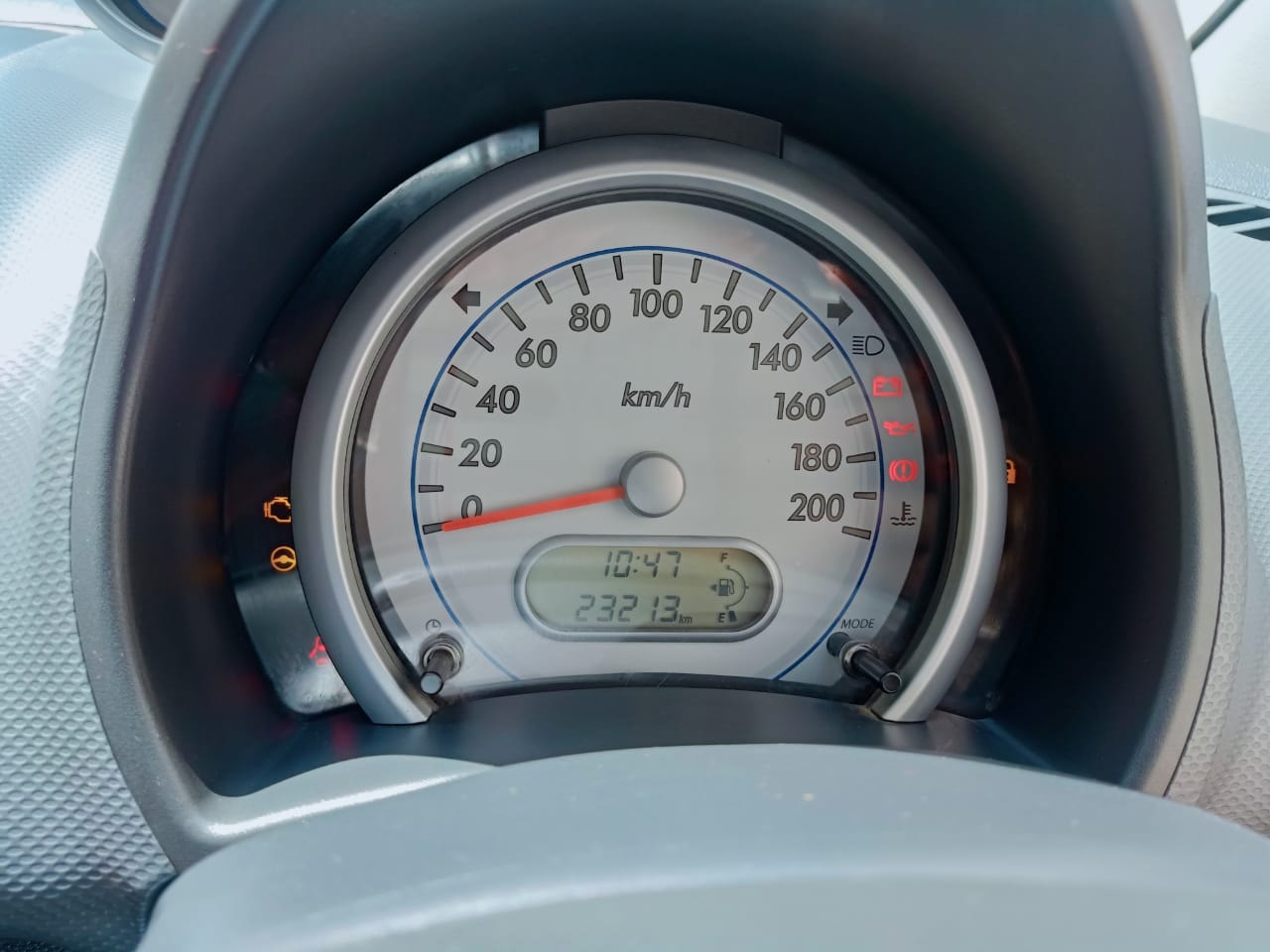 Ritz image 12 Ritz image 12