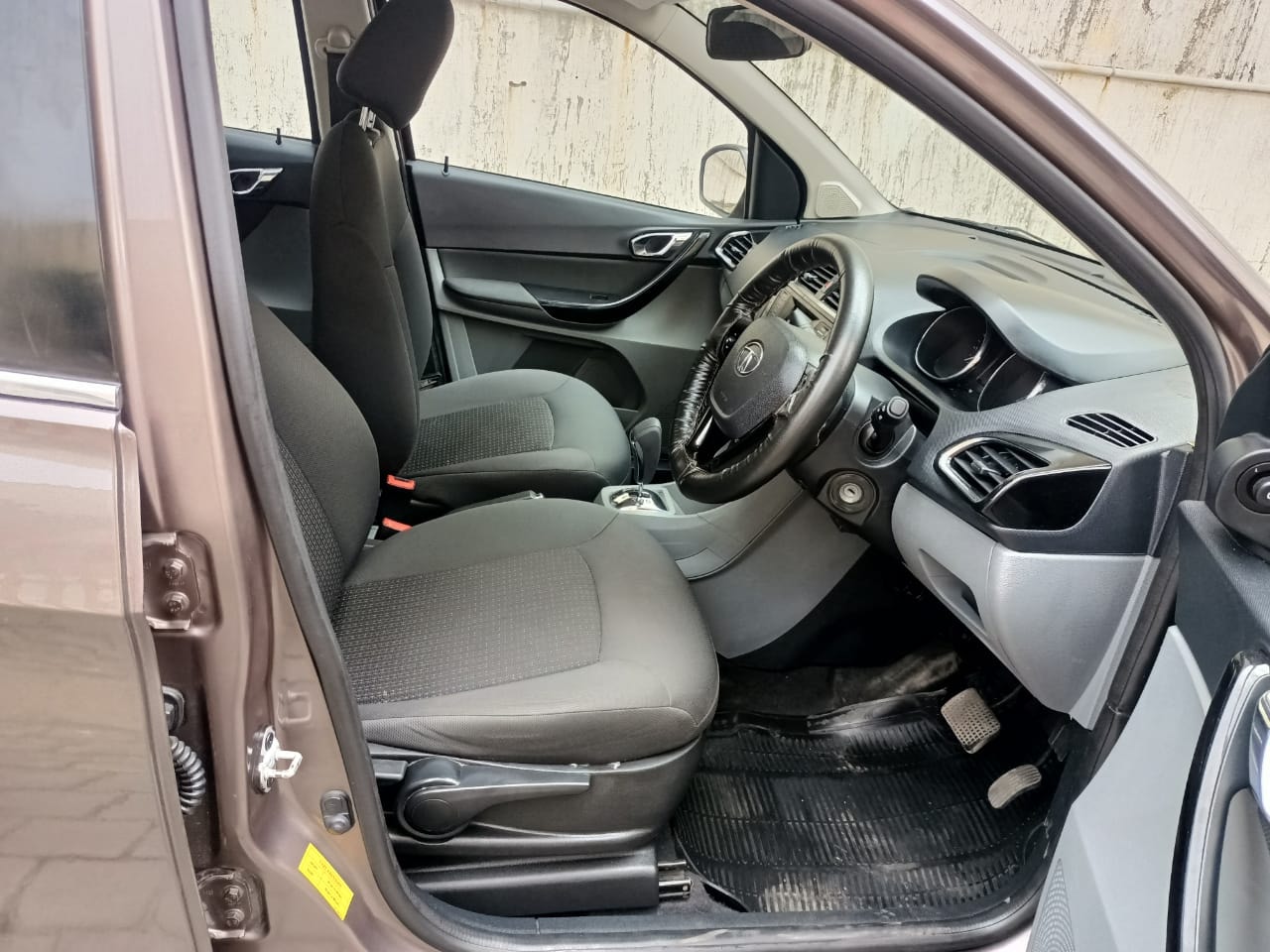 Tigor image 11 Tigor image 11