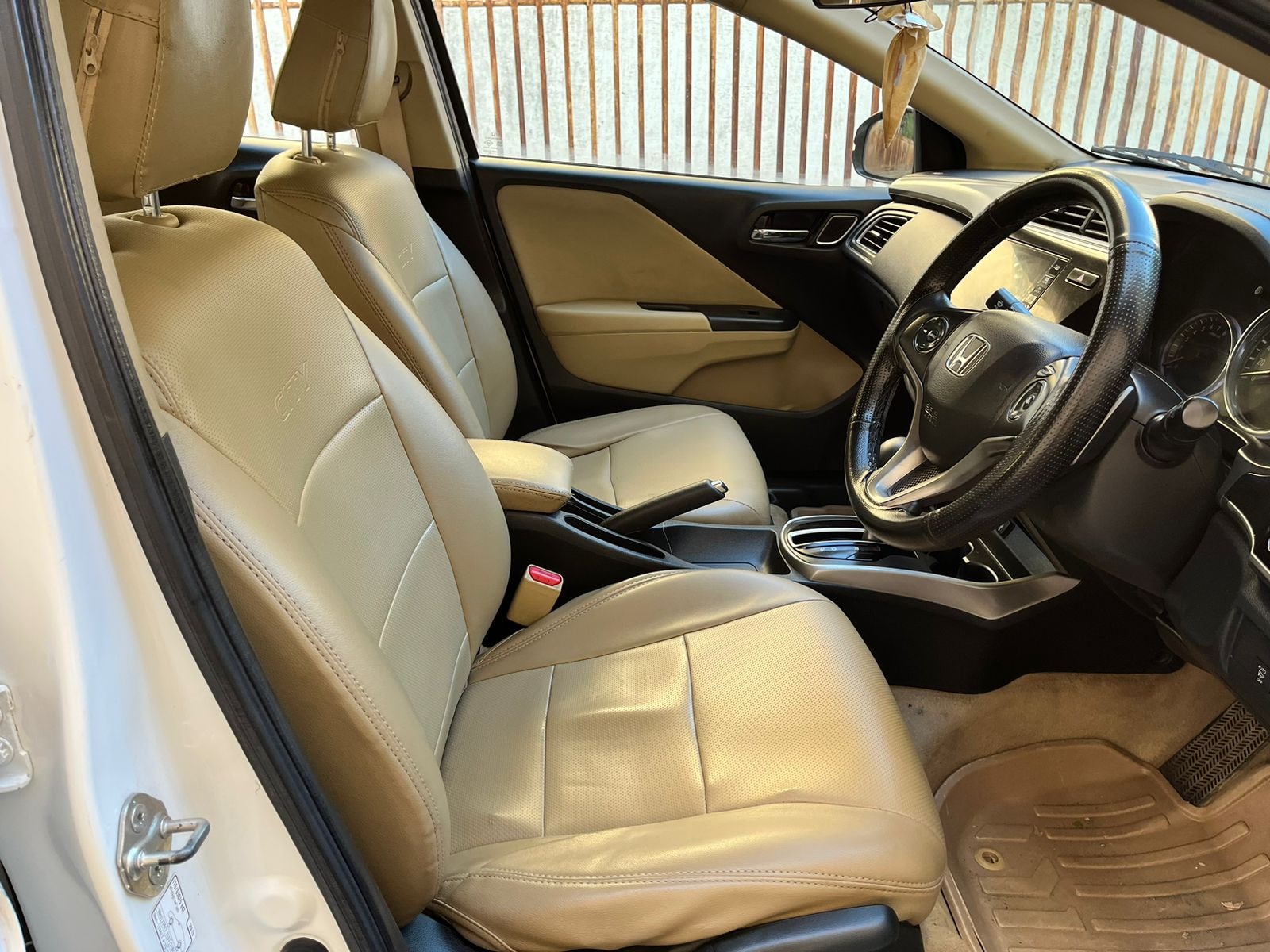 City image 13 City image 13